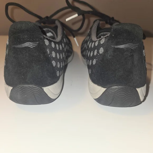 Dansko Hanna Women 38/US8 Black Fabric Nursing Polka Dot Lace Up Sneakers - Picture 3 of 7